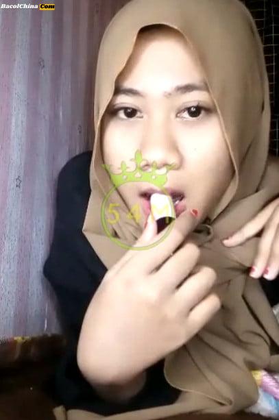 Lita Ukhti Jilbab Nakal Bugil Colmek